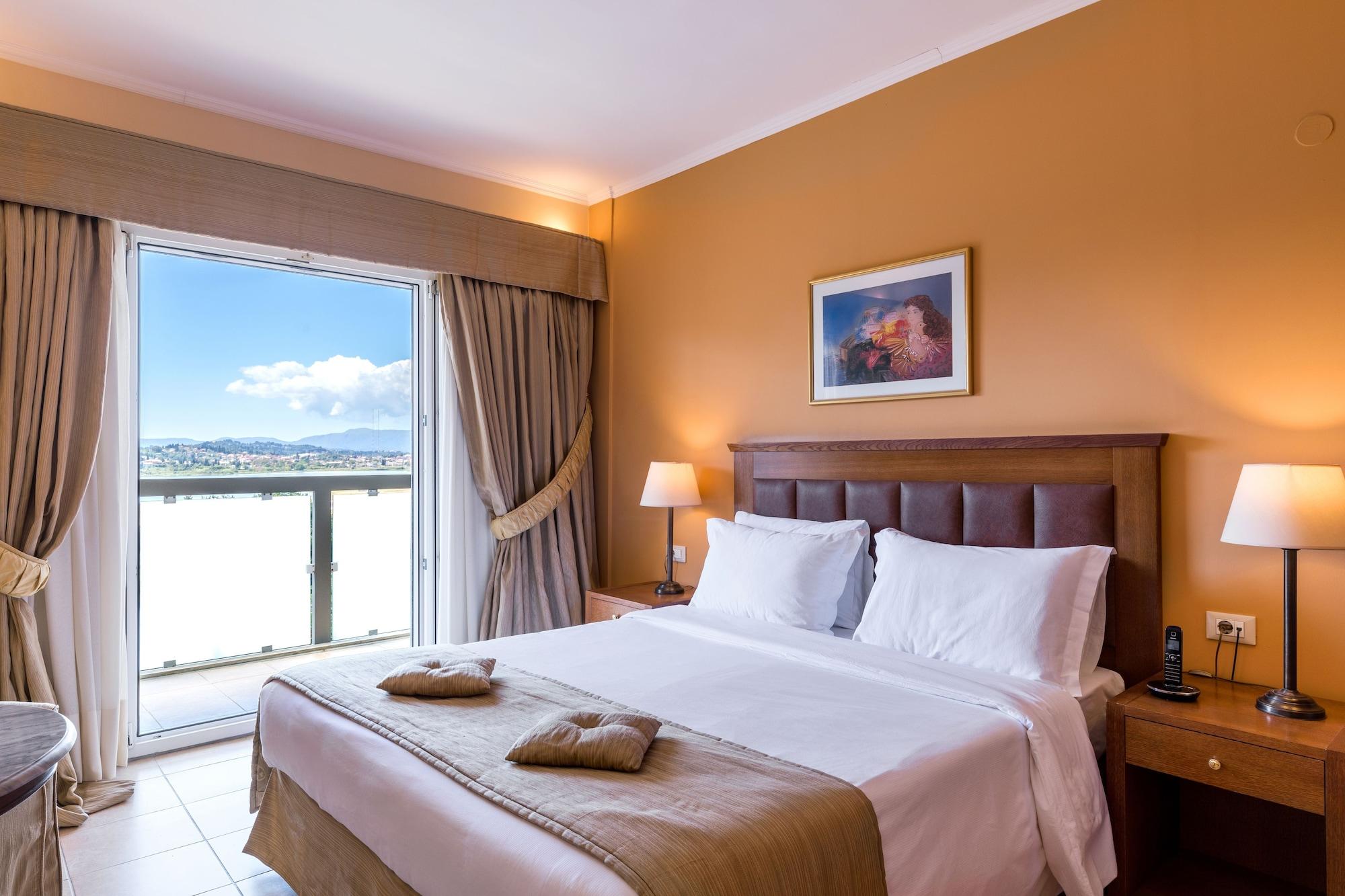 Ariti Grand Hotel Канони Екстериор снимка