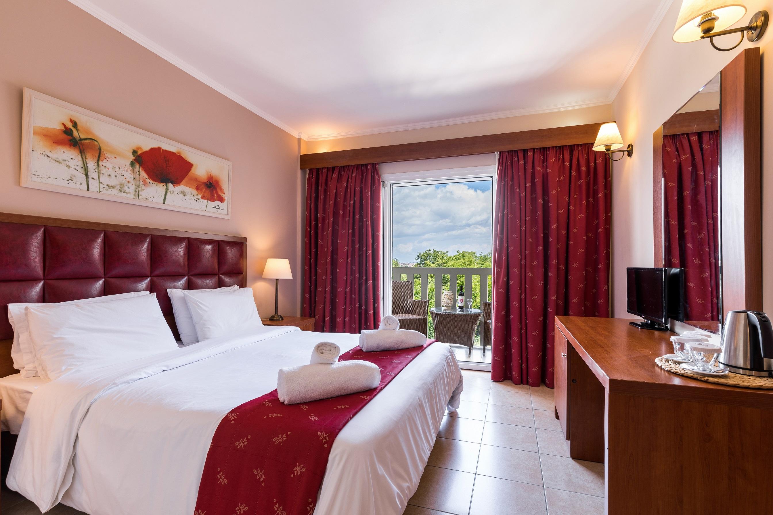Ariti Grand Hotel Канони Екстериор снимка